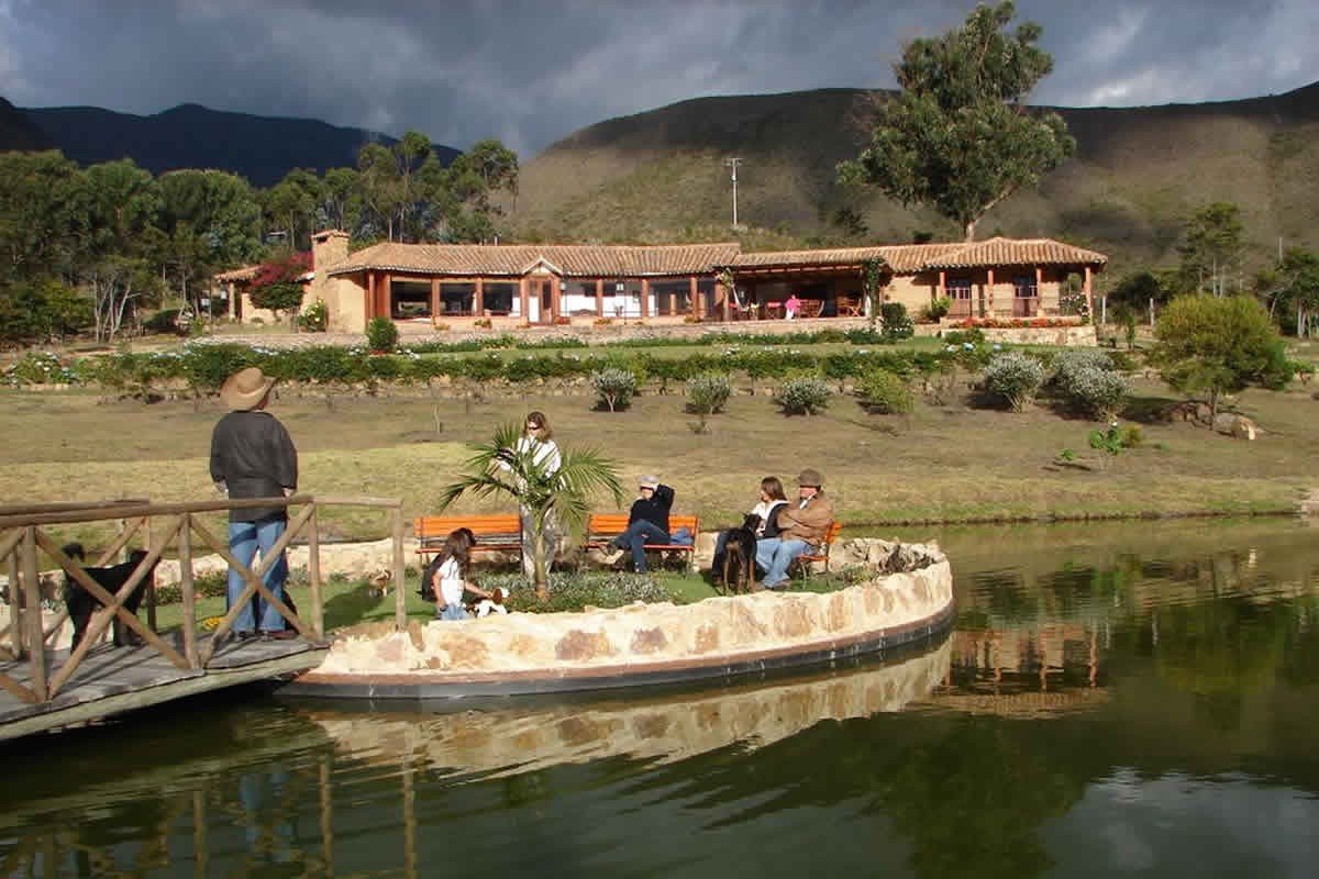 Lago finca ghivitzzano Villa de Leyva